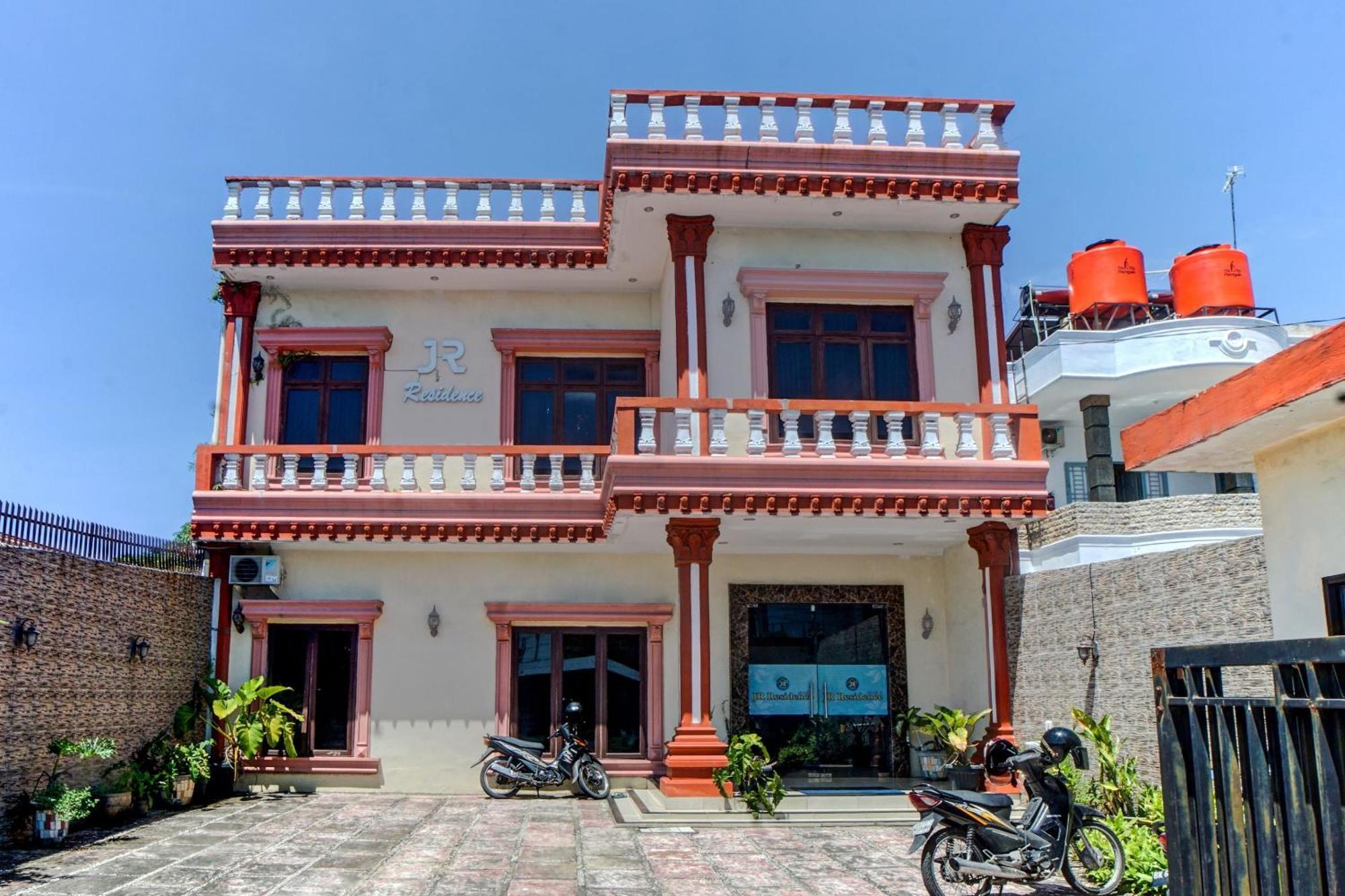 Oyo 92638 Jr Residence Syariah ميدان المظهر الخارجي الصورة