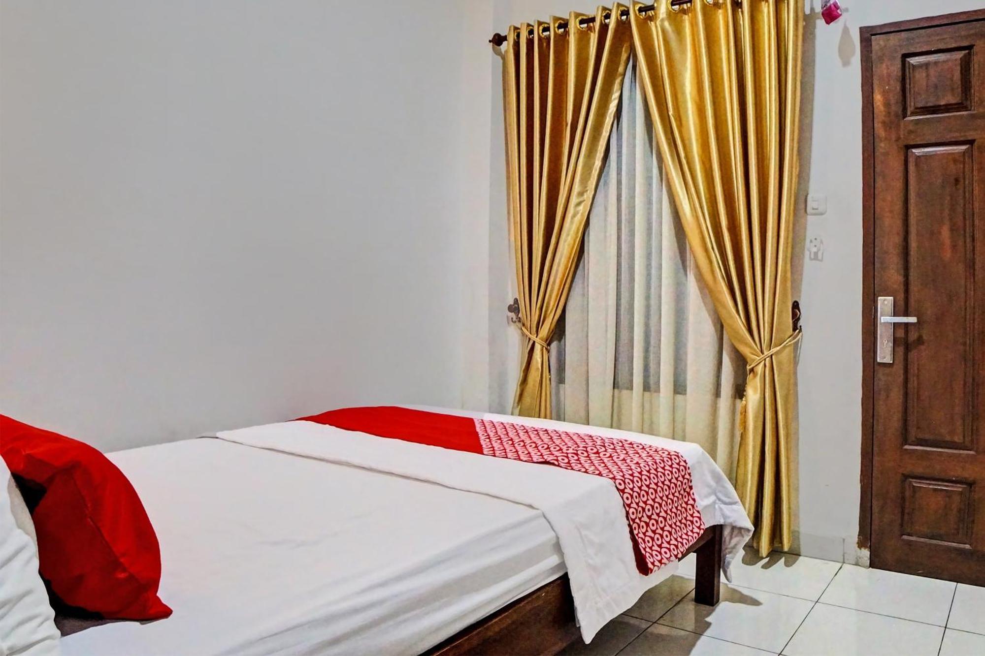 Oyo 92638 Jr Residence Syariah ميدان المظهر الخارجي الصورة